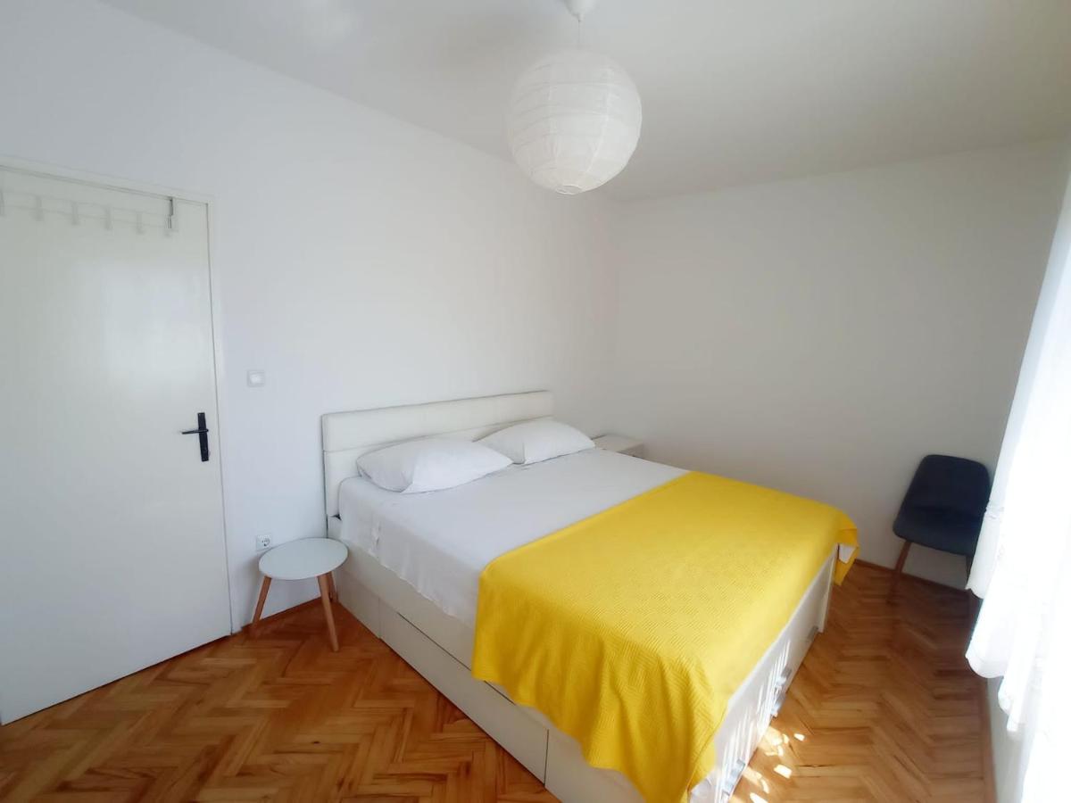 Apartments With A Parking Space Bilo, Primosten - 12868 מראה חיצוני תמונה